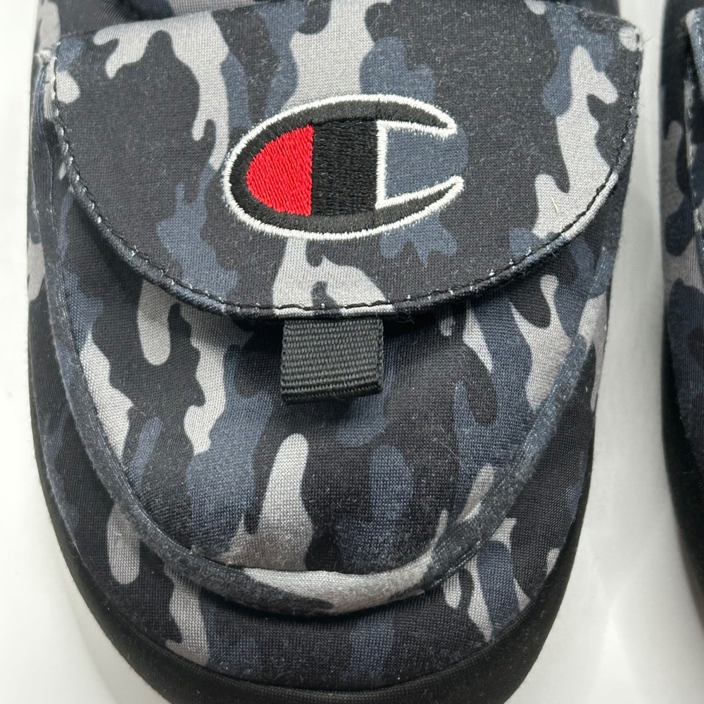 Champion Kids Camo Indoor/Outdoor Slippers with pockets size 6Y - Picture 10 of 12